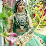 Chaya Singh Instagram - Recreating Queen Jodha Bai OUTFIT FROM KIRASE DESINGER HOUSE @ki.ruban.ra.j.s STYLING @kirubanrajselvam AND @meenasivakumar_1224 PHOTOGRAPHYER @sathyaphotography3 MAKEOVER @kalaiartistry HAIR DO @vanitha_makeover LOCATION @elementsoneastcoast JEWELRY @fineshinejewels @iamkrishna1881 #jodhaakbar #aishwaryarai #queenofindia👸#phootoftheday #photoshoot #ethnicwear #model #fashionphotography #collaboration #trending