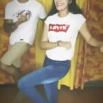 Chaya Singh Instagram - R17 Reel with us💃🏼🕺🏼 Let’s see who gets it gracefully, create ur reels for this audio clip n tag us. #letstrend #reels #instagram #couplegoals #dance #trending #weekend #style #basics #levis #mood