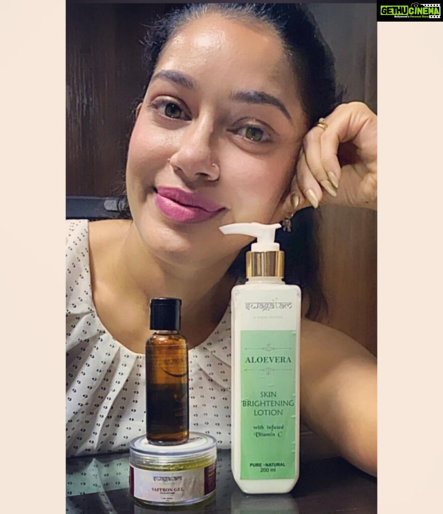 Chaya Singh Instagram - Love, love, love ❤️ Vegan skin care products from @swagatamorganics They sent me their tulsi neem face wash, saffron gel & aloevera skin brightening lotion. I read the ingredients, it says 100% pure n natural. Check them out