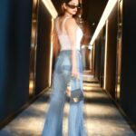 Chetna Pande Instagram - They say don't look back, but sometimes it's important to see how far you've come🫰🏻 .. ok bye 👋 next level 🆙 #denim #basic #denimlook #fashion Dubai UAE