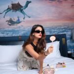 Chetna Pande Instagram - I'm ready for flip-flops, green grass, sunshine, blooming flowers, and birds singing weather 🧚🌻🍀 #new #wakeup #makeup #picoftheday #thought #fashion Hotel Indigo Dubai Downtown