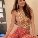 Daisy Shah Instagram - Taking care of the soul 🫰🏻