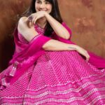 Daisy Shah Instagram - 3rd pic is my fav … aur aapka? . . . Wearing: @priyalprakashhouseofdesign 💎: @aquamarine_jewellery x @sangeetaboochra Mua: @bugsbunny_17 Hair: @shab_qureshi786 Styled by: @trishadjani 📸 : @shotbyhemanth . . . #latepost
