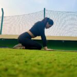 Daisy Shah Instagram - Swipe 👈🏻 #fridaymorning