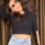 Daisy Shah Instagram - Made u look! 🤪 #reelitfeelit