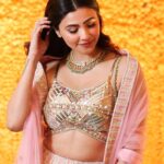 Daisy Shah Instagram - 💛 . . . Wearing: @laxmishriali 💎: @pinklanebyrashi Styled by: @trishadjani 📸: @framefuchsiaphotography . . . #sanchgothiswali