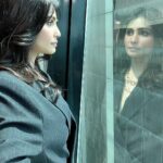 Daisy Shah Instagram – 🪞 kbye
.
.
.
#reflect