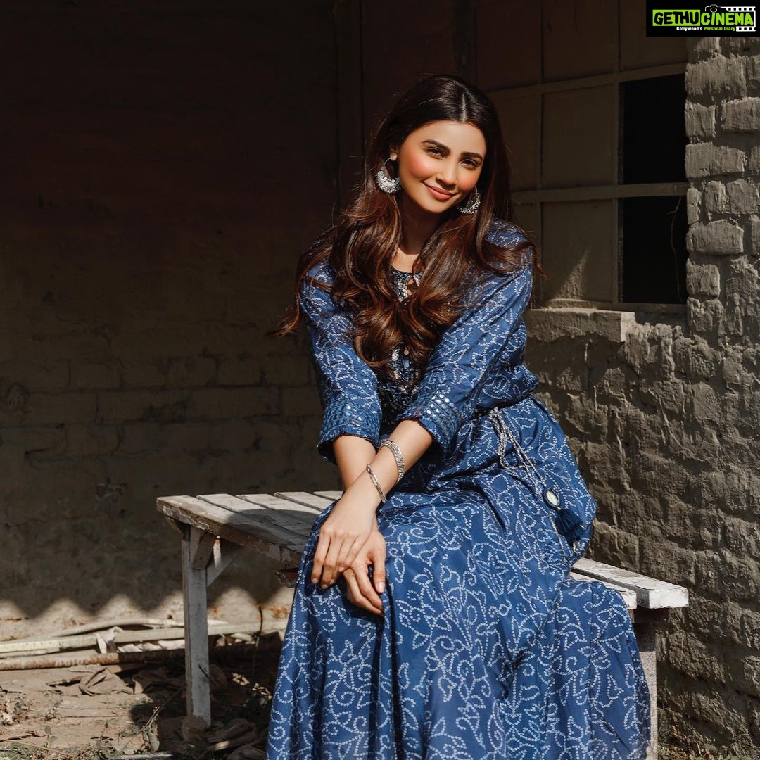 Daisy Shah Instagram - आप सभी को ईद मुबारक ✨ और अक्षय तृतीया की हार्दिक शुभकामनाएँ 🙏
