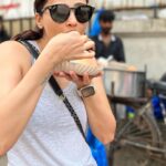 Daisy Shah Instagram – सोमवार स्वाद अनुसार 😋
.
.
.
#breakfastdoneright #gratitude
P.s.. the OG idli vada for me