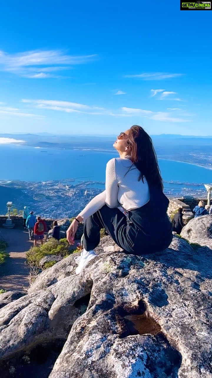 Daisy Shah Instagram - ⛰️ . . . #kkk13 #khatronkekhiladi13 #southafrica #serenity #topofthemountain #adayout @colorstv South Africa