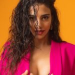 Daksha Nagarkar Instagram - Fragile🏷️ inside, driven outside @sharathchandra_photography @Styling - @harsha.real @aishwaryavenishetty_official MUA @ravi_pasupuleti @ishimakeoverstudio . #dakshanagarkar #love #happy #instagram #instagood #fashion #photooftheday #beautiful #art #photography