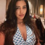 Daksha Nagarkar Instagram - I see it, I like it, I want it, I get it 👑 #dakshanagarkar #love #happy #newpost #instagram #arianagrande #7rings #photooftheday #girls #beautiful #fashion #selfies #hair #skin #gorgeous