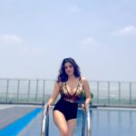 Darshana Banik Instagram - No Monday morning blues…. #monday #morning #blues #reels #reelsinstagram #summer #summervibes #pool #fashion The Westin Kolkata Rajarhat