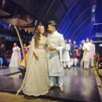 Darshana Banik Instagram - Glimpses from yesterday’s show @therunwaystories What a beautiful show! Loved walking the ramp as the showstopper for @youveindia with the founder and the designer himself @nikhiljainoffcl Thank you Nikhil. Great job team👏🏻💓 @youveindia @rangoliindia @ranjhindia HMU- @meghna_make_up_artist Kolkata - The City of Joy