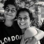 Darshana Rajendran Instagram - The world as we’ve known it is as kids is changing right in front of our eyes. And my sister and I have been finding ways to navigate this new world everyday. Mandakini’s words spoke to us and we wanted to read it together. So for this round of #smallthingswithbigpeople, @b_the_bee and I read @mandakini’s ‘Do Not Rely on Memory Alone’. 📷: @roshan.matthew