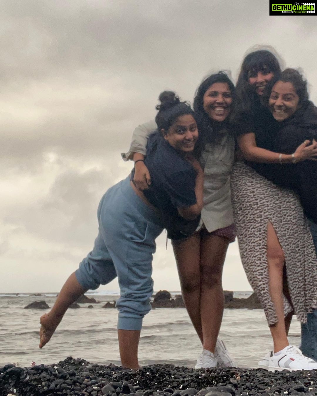 Darshana Rajendran Instagram - All kinds of feliz at Tenerife :) Tenerife, Canary Islands