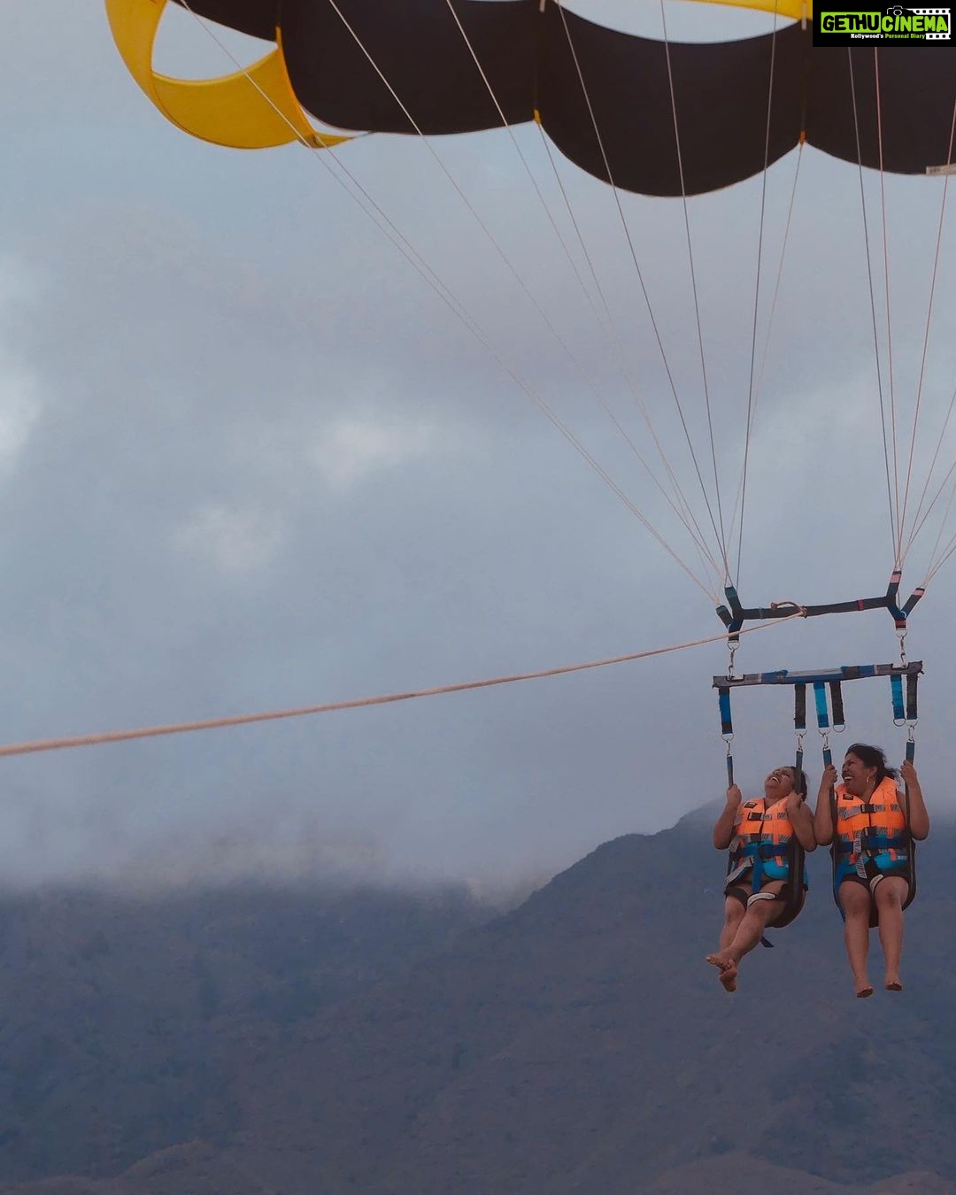 Darshana Rajendran Instagram - All kinds of feliz at Tenerife :) Tenerife, Canary Islands