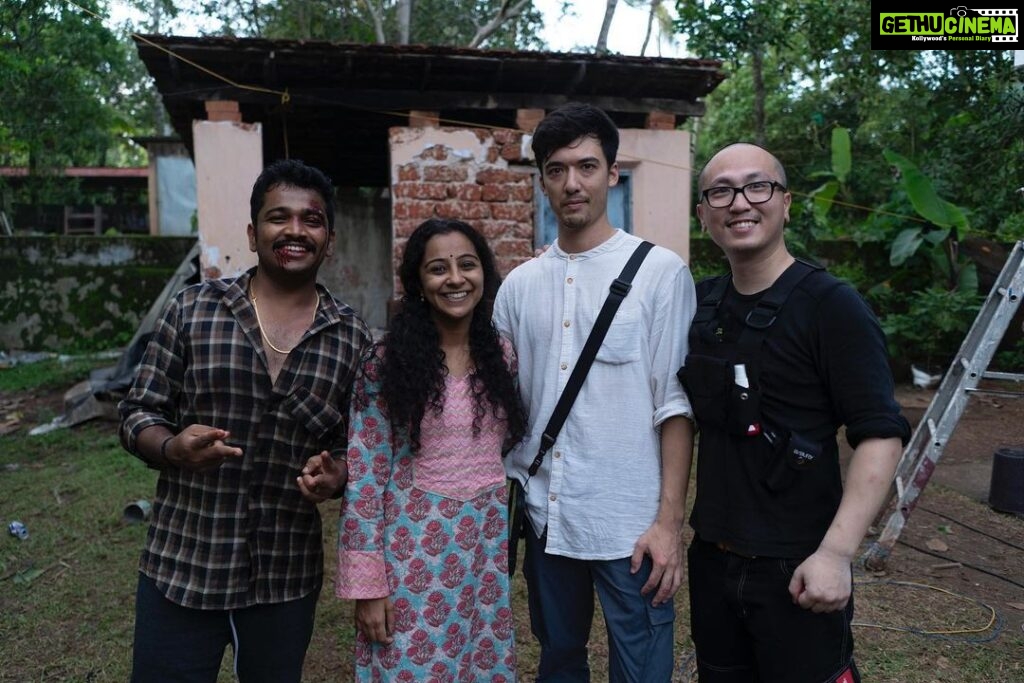 Darshana Rajendran Instagram - Now that you’ve all seen Punch Triple Punch, let me show you a bunch of people who made me do something I never thought I could! @ibasiljoseph, the best fight partner ever! Our most amazing stunt director @felix.fukuyoshi and @zhengproductionstudio, who lured me with candy and tricked me to do some big big things @glen.correya who trained me in Taekwondo before shoot. (Don’t intend to stop) @vinodprabhakarc and his amazing boys who helped me through shoot. @vipindashb and @nashidfamy who made Jaya an absolute badass :)