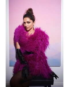 Deepika Padukone Instagram - And then the after…

#VFOscars 
@naeemkhannyc 
@cartier