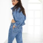 Deepika Padukone Instagram - Icons Deepika Padukone and the 501®. The original blue jean with a straight-cut silhouette & signature button fly. #150YearsOf501