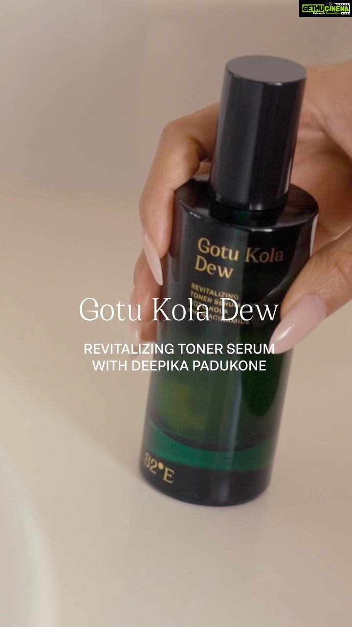 Deepika Padukone Instagram - An instant boost of hydration, courtesy 2-3 drops of Gotu Kola Dew. How do you like applying toner on your skin? Tell us in the comments below. Link in bio. #82e #GotuKolaDew #GotuKola #CentellaAsiatica #Niacinamide #TonerSerum #ClinicallyTestedSkincare #SkincareIndia #Skincare #Selfcare