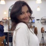 Deepshikha Nagpal Instagram - Fashion doesn’t make you perfect, but it makes you pretty.. . #swag #attitude #happiness #smile #fun #fashionblogger #fashionista #trending #reelsinstagram