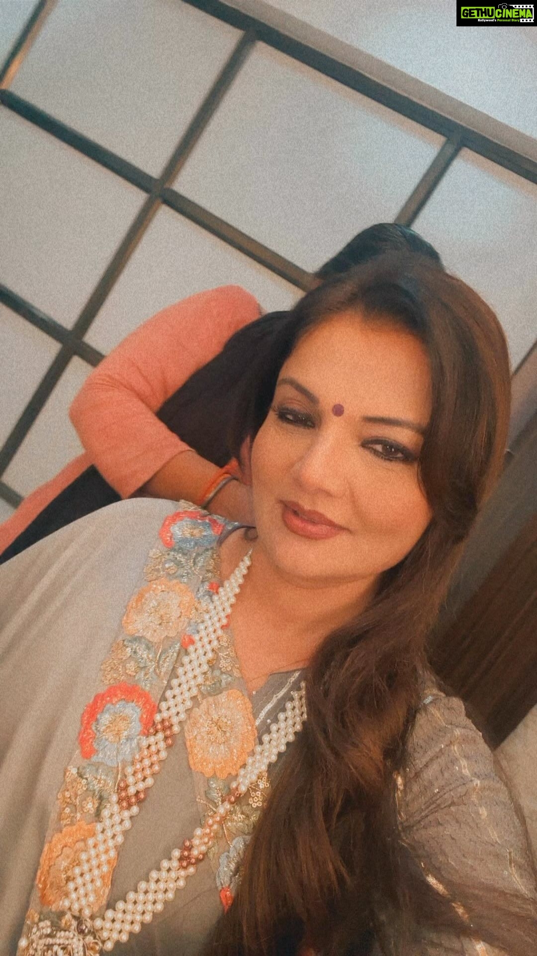 Deepshikha Nagpal Instagram - Work is much more fun than fun.”. . . #work #fun #smile #attitude #love #happiness #❤️ #trendingreels #reelsinstagram #keepsmiling #loveyourself