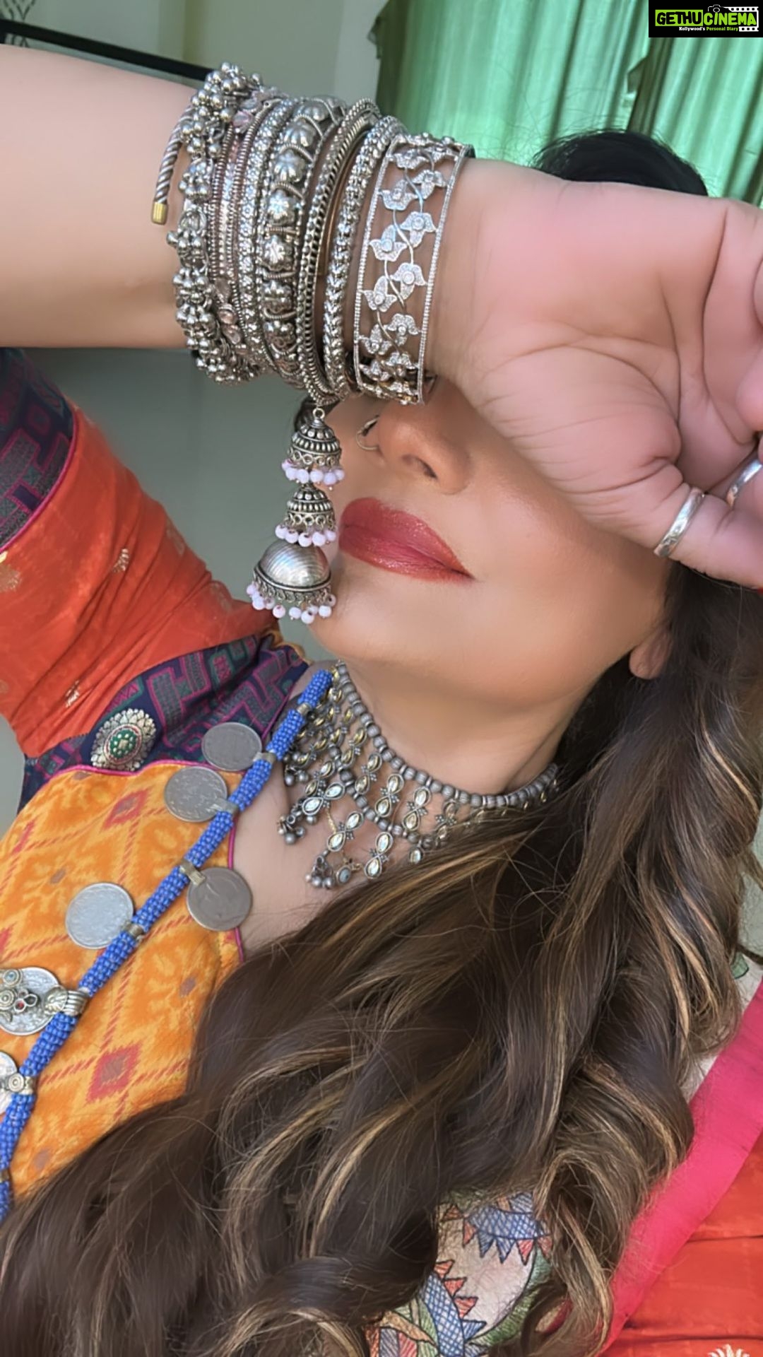Deepshikha Nagpal Instagram - Don’t forget to smile today.. . . #smile #love #happiness #trending #reelsvideo #palkokichaavmein2 #attitude