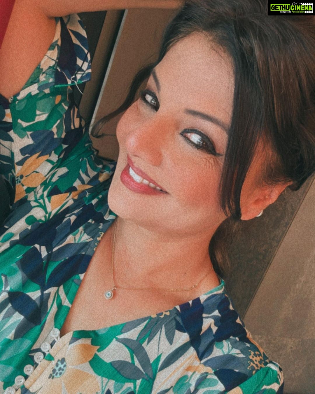 Deepshikha Nagpal Instagram - No one can make you feel inferior without your consent.” “. . . #smile #attitude #swag #love #goodmorning #beauty #haveaniceday #smile
