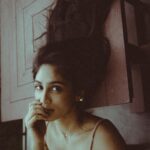 Deepti Sati Instagram – 💭

Feels Captured by @mohitkrtiwari Delhi