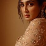 Deepti Sati Instagram - @deeptisati Video & Edit : @i_amjobin , @_job.in. Costume : @infineline.in Photo Assit : @mshefin__, @varkey_m_bernardose Makeup & Hair: @ambysinghdabi @deeptisati Earrings: @thenehagoel Bangalore, India