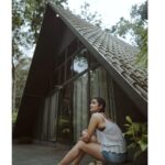 Deepti Sati Instagram – No matter how dark the world is outside 
Your solitude can help you see the light within✨

Clicked : @_viishnu_santhosh
Retouch : @akhil_surendran_l4
Location : @vaganza_resorts
Team : @afrithhussain
Styled by : @joe_elize_joy

#wayand #nature