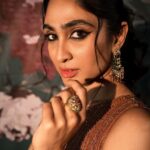 Deepti Sati Instagram - 🤎 Inframe : @deeptisati ✨ Photography : @sbk_shuhaib Styling : @amritha_lakshmi___ @ka_couture_ Mua : @rizwan_themakeupboy Jewellery : @meralda.jewels Costume : @jazaashdesignstudio Bts : @rijil_kl #styledbyal #ka #styling#fashion#model#actress#insta#instagram#shoot#fashionshooot#photo#photooftheday#viralshoot#trendingshoot#styledbyal#stylingtips#celebritystylist#stylist#ootd#trendingpicture#trendingpost#viralpicture#traditional#modernlook#sareeelook#hotlook#malayalammagazine#magazinecover#coverpicture