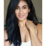 Deepti Sati Instagram – #Canon EOS R7 / Canon Adapter 
#Canon 50mm 1.4 EF / #Sigma 30mm 1.4 EF Lens. 
@aputureindia @amaran.lighting
@canonindia_official
@canonasia @canon_thailand
 
#model #Actress @deeptisati
#Ph #Vd @advait_vaidya Home