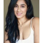 Deepti Sati Instagram – #Canon EOS R7 / Canon Adapter 
#Canon 50mm 1.4 EF / #Sigma 30mm 1.4 EF Lens. 
@aputureindia @amaran.lighting
@canonindia_official
@canonasia @canon_thailand
 
#model #Actress @deeptisati
#Ph #Vd @advait_vaidya Home