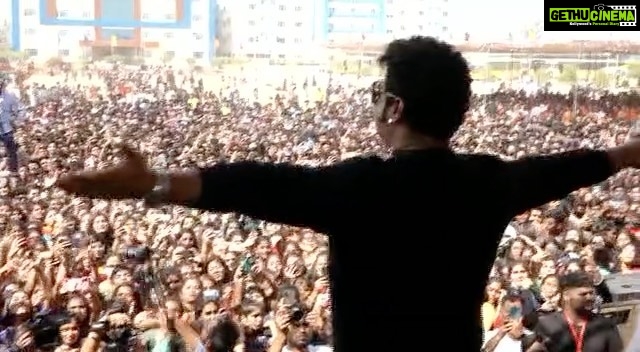 Devi Sri Prasad Instagram - When U sing my SONGS..even before I sing them, I can just say.. IAM BLESSED !!! ❤️🙏🏻🎶 Love U all for all the Love U shower on Me & my Music always ! ❤️🎶🙏🏻