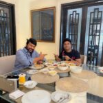 Devi Sri Prasad Instagram - BREAKFAST with the BOSS ❤️😍 What a SUNDAY😍 ThankU dear @chiranjeevikonidela sirrr for d lovely Breakfast and the Amazing time ❤️🎶🤗🙏🏻 U always make Us Feel Special !! Thats why U r always SUPER DUPER SPECIAL for Us !! Love U sirrr ❤️🎶🤗🙏🏻 ThankU dear @sushmitakonidela 4 dis lovely pic🎶🤗 @konidelapro
