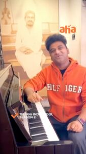 Devi Sri Prasad Instagram - TeluguIndianIdol Rockstar ki surprise ichina mana fav rockstar DSP🤩🥳 Watch #TeluguIndianIdol2 Ep 1-15 streaming now only on aha.

@musicthaman  @karthikmusicexp  @singergeethamadhuri  @vedalahemachandra 
@southindiashopping  @realmeindia @bingo_snacks  @shaadi.com  @fremantleindia @kajaria.ceramics @mangofrooti_freshnjuicy @realkhiladiofficial