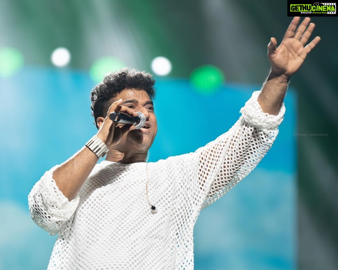 Devi Sri Prasad Instagram - 🔥🎶DSP's stage presence was nothing short of electric! From start to finish, his #energetic #performance left us in awe!🌟. Every photo📸 captures the pure #joy and #passion he exudes, as the crowd #danced and sang along. It was an unforgettable night, filled with laughter and music that #resonated deep within our souls. DSP's magnetic energy created an atmosphere that will be cherished forever. Thank you, @thisisdsp & @hdentertainmentmy , for the #incredible #experience that will forever be etched in our #hearts! 🤘❤️#DSPConcert #EnergeticEntertainer #UnforgettableNight #devisriprasad #dsp #musiccomposer #concert #ringaringa #dhinkachika Bukit Jalil National Stadium