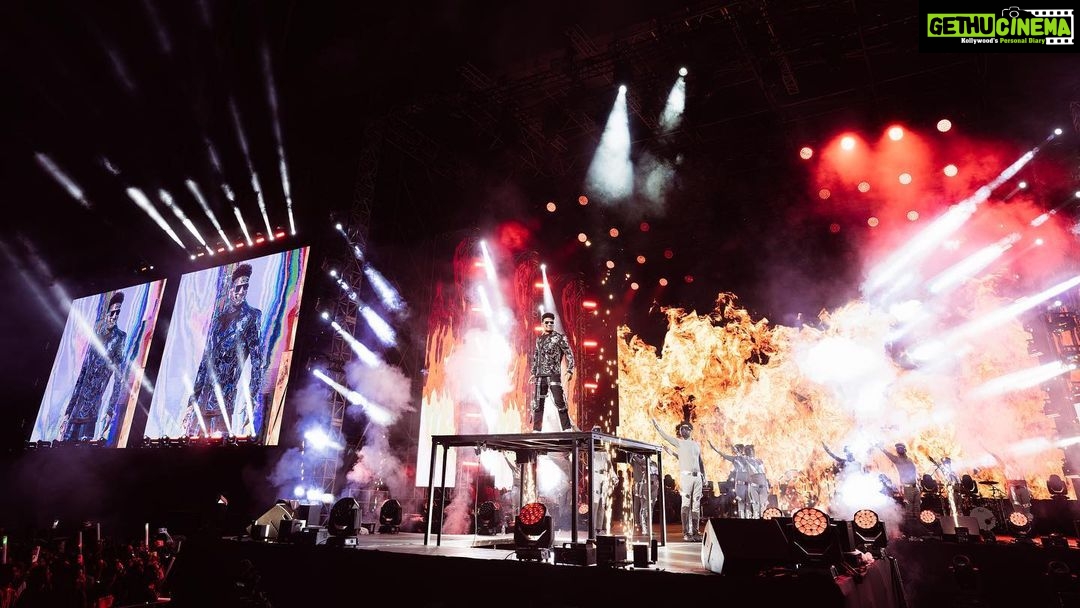 Devi Sri Prasad Instagram - ✨ Witnessing the magnificence of DSP's entry at the concert was an absolute game-changer! 🌟✨ From the moment he stepped on that stage, it was clear that this man knows how to make an entrance like no other. The air was charged with anticipation as the crowd erupted in thunderous applause, and the energy in the room soared to new heights. DSP's presence was electrifying, his charisma captivating, and his passion for music contagious. The atmosphere was nothing short of pure magic as he set the stage on fire with his mesmerizing talent. It was a moment that will forever be etched in our hearts. 🎶❤️ #DSPConcert #EntranceMaster #musicalmagic #oosolriyaoooosolriya Bukit Jalil National Stadium