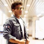 Devi Sri Prasad Instagram – 🔥 The Eagle has landed and is ready to rock your world! 🦅🎸 The phenomenal music director DSP has arrived for our much-awaited concert on May 27th, 2023! Get ready to be swept off your feet by the pulsating beats, electrifying melodies, and mind-blowing performances that DSP is renowned for 🤘🎶 
.
.
.
#DSPConcert #MusicMagic #ReadyToRock
#DspOoSolriyaTour #GETREADYLAAAA! #PartywithDSP #rockstarDSP #DSP2023withHD #DSP #DaddyMummy #ooantavamava #oosolriyamama #rockfestDSP #dspliveinconcert @hdentertainmentmy @thisisdsp KLIA – Kuala Lumpur International Airport