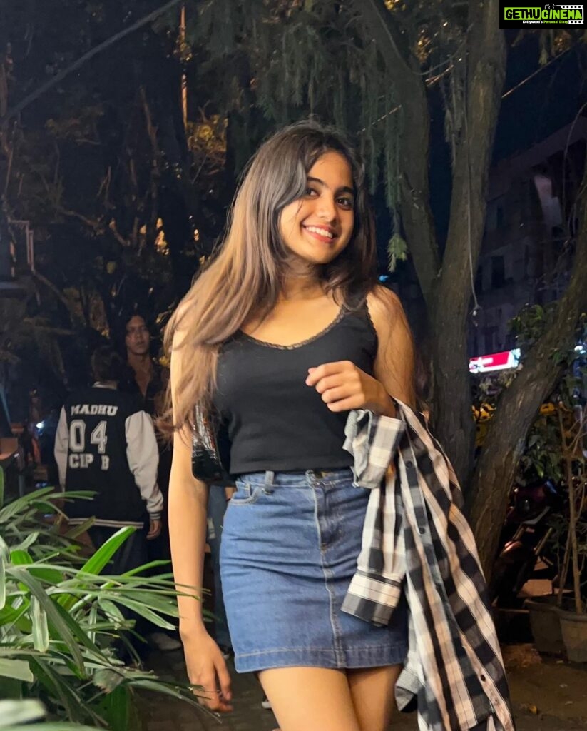 Devika Sanjay Instagram - hm ok but smiling