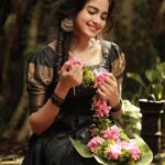 Devika Sanjay Instagram – forever?
 

picture by:@varun_aduthila_photography
outfit :@merin.paul.george @w.and.mdesigns
styled by:@aswathivipul @yourlookstudiosclt 
jewelry:@aarohi_online