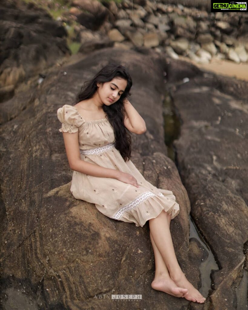 Devika Sanjay Instagram - still,you. outfit:@mawdil__maha picture by:@abin.joseph.photography @abin__joseph