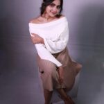 Devika Sanjay Instagram - in your dreams :) pictures by:@rainbowmedia_photography outfit:@prana731 hair and makeup:@nashash_makeover studio:@shadowfx2021