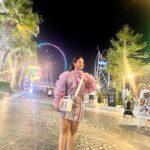 Devoleena Bhattacharjee Instagram - His prettiest problem 😉💜 Clicked by - patidev @shanwaz7636 😘 Outfit: @athenalifestyle.in Styling: @styling.your.soul Pr: @socialpinnaclepr #devoleena #travel #dubaidiaries #jbrdubai #jbr JBR Beach , Dubai
