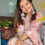 Devoleena Bhattacharjee Instagram - 🌸🌸🌸 Outfit: @scakhi Pr: @digitallydiksha Makeup & hair : @makeup_by__shraddha Clicked by : @fashion_btphotography #devoleena #ethnicislove #lovetobeloved Mumbai - मुंबई