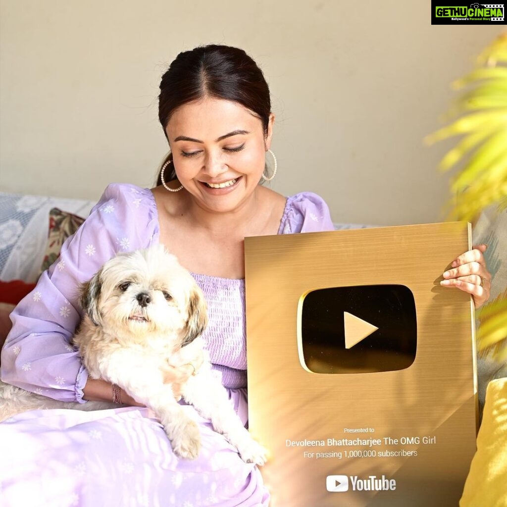 Devoleena Bhattacharjee Instagram - If its meant to be ,it will be ❤️Forever grateful for the love and support🤗🙏🏻🧿 . . . #devoleena #devoleenabhattcharjee #devosquad #youtube #youtubechannel #1million #grateful Mumbai - मुंबई