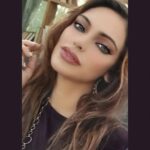 Devshi Khandur Instagram - Lucky girl is manifesting all lucky things in her life and yours 🫶 Manifestation has always worked for me like a magic ✨️ #devshikhanduri #lucky #manifestation #belive #manifesting #manifestations #travel #wanderlust #love #happiness #work #beauty #peace #magic #goodvibes #positivity #photooftheday #instadaily