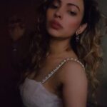 Devshi Khandur Instagram - Aap ki nazaron ne samajha Pyaar ke qaabil mujhe Dil ki i dhadkan thaher ja Mil gayi manzil mujhe #devshikhanduri #aapkinazronnesamjha #trending #trend #reels
